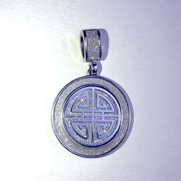 Celtic Pendant - Picture 4 of 5